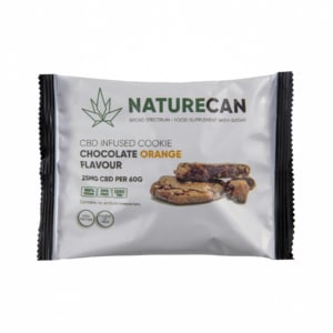 un sachet de cookie infusé au cbd au goût d'orange.